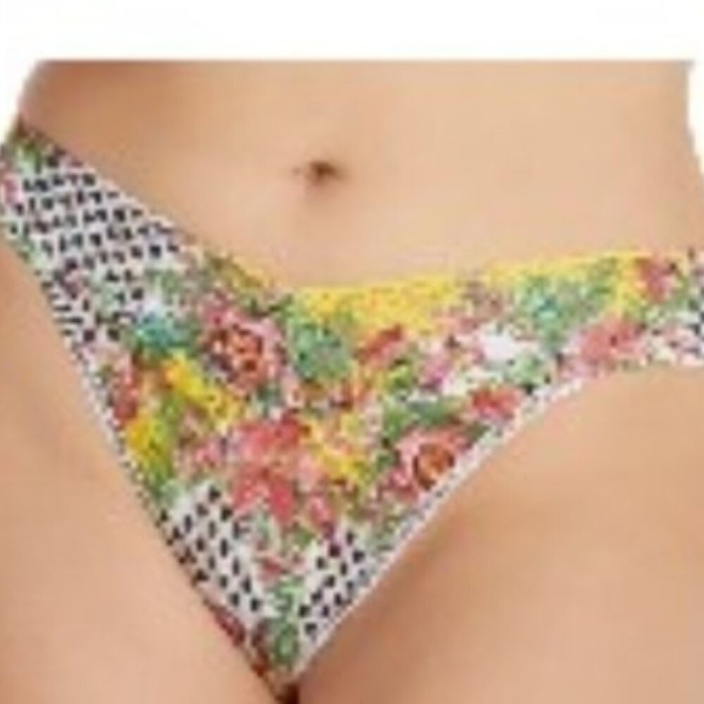 Hanky Panky Floral Mashup Original Rise Thong (One Size Fits 4-14) …